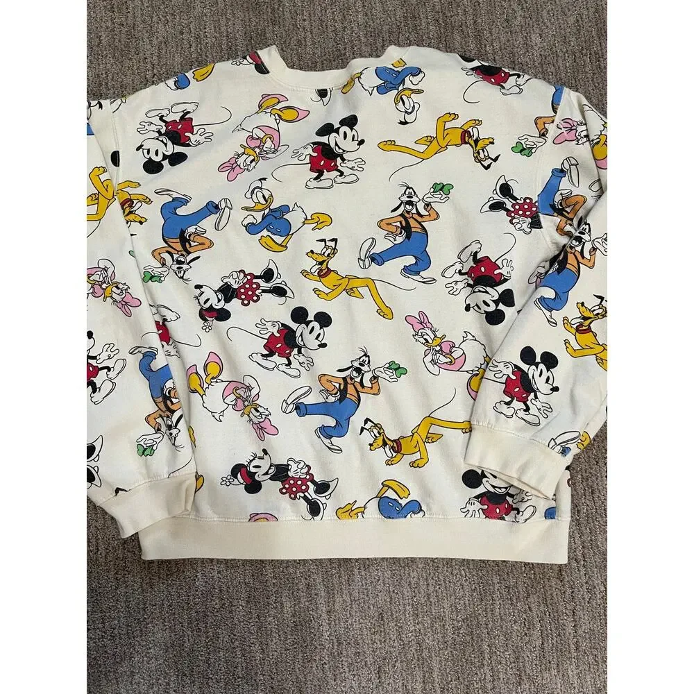 Disney Sweathsirt: Mickey Mouse & Friends Size XL - Picture 2 of 9